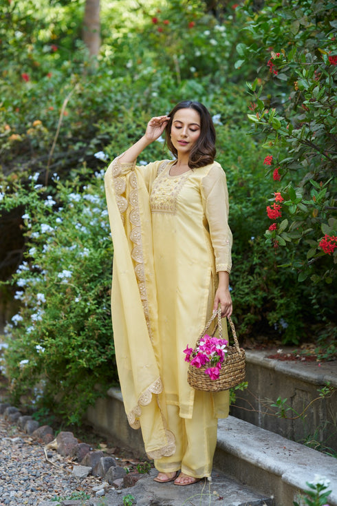 Noor Suit Yellow