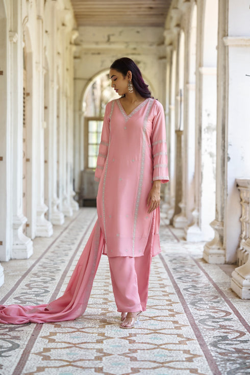 Aabh Suit Pink